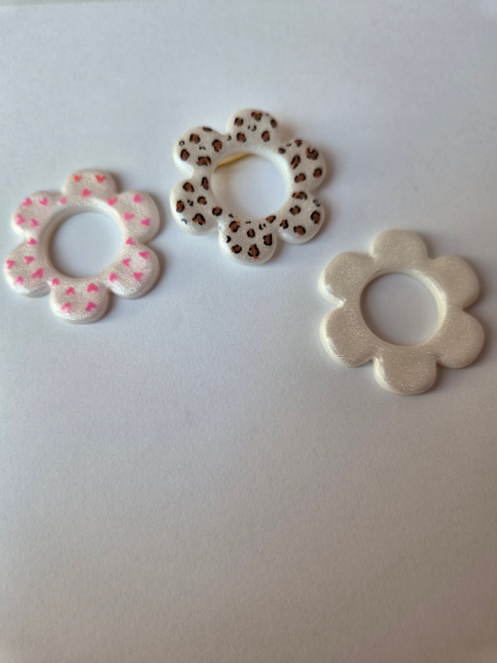 Broche porte lunette